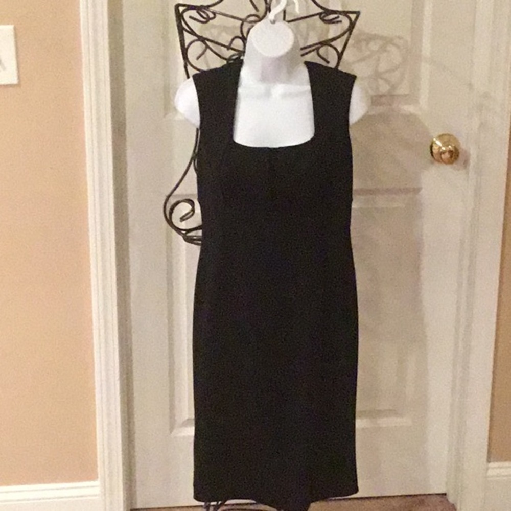 CALVIN KLEIN SLEEVELESS DRESS